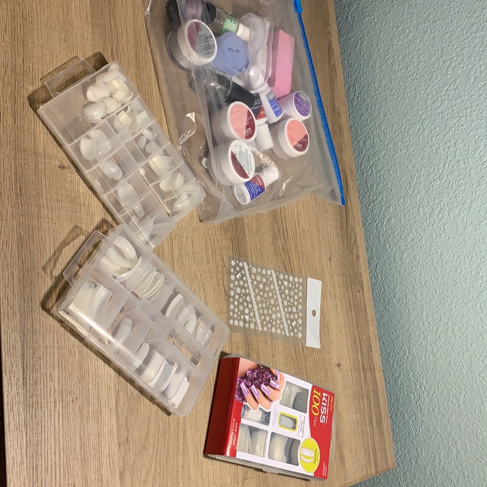 Nail stuff
